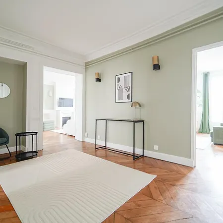 Appartement Spacieux 4 Pres De Bastille Parijs