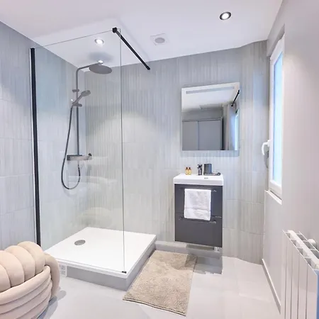 Appartement Spacieux 4 Pres De Bastille Parijs